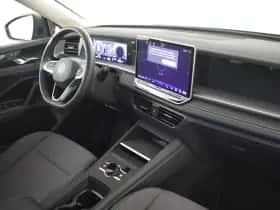 Volkswagen Tayron (2025) thumbnail 6