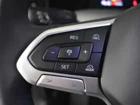 Volkswagen Golf (2025) thumbnail 12