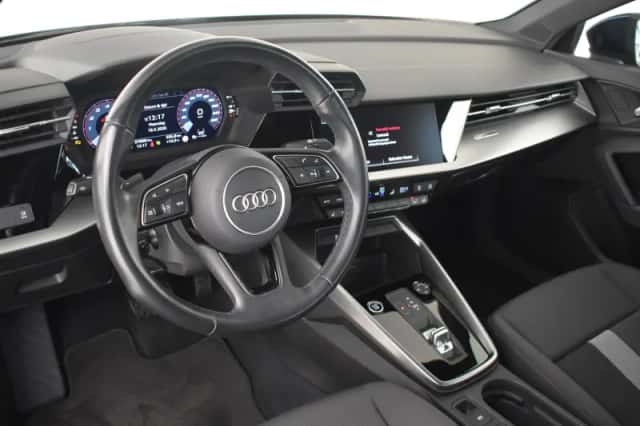 Audi A3 (2021) thumbnail 4