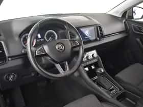 Škoda Karoq (2018) thumbnail 4