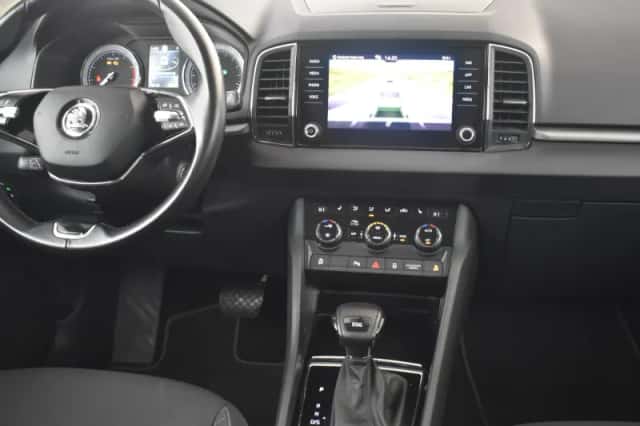 Škoda Karoq (2021) thumbnail 5