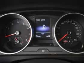 Volkswagen Tiguan (2018) thumbnail 16
