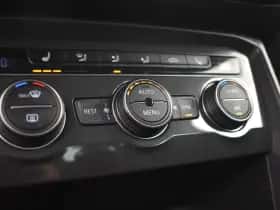 Volkswagen Tiguan (2018) thumbnail 22