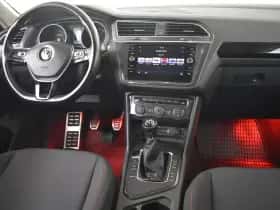 Volkswagen Tiguan (2018) thumbnail 5