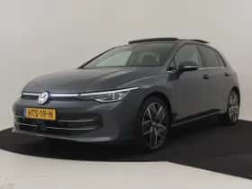 Volkswagen Golf (2025) thumbnail 1