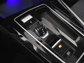 Volkswagen Golf (2025) thumbnail 23