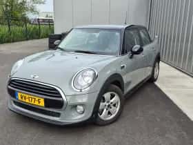 MINI Mini (2018) thumbnail 1