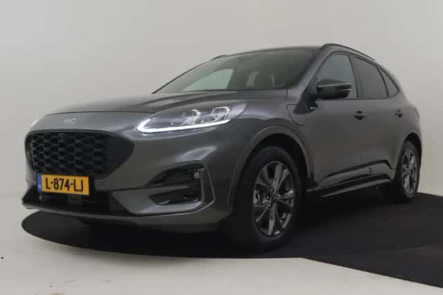 Ford Kuga (2021) thumbnail 1