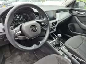 Škoda Kamiq (2023) thumbnail 2