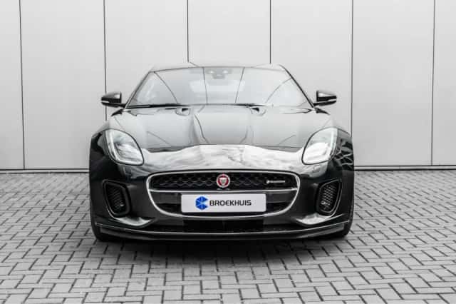 Jaguar F-Type (2017) thumbnail 3