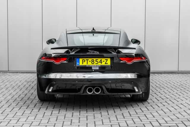 Jaguar F-Type (2017) thumbnail 4