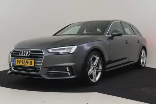 Audi A4 (2017) thumbnail 1