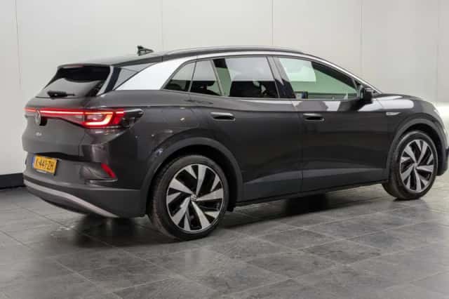 Volkswagen ID.4 (2021) thumbnail 3