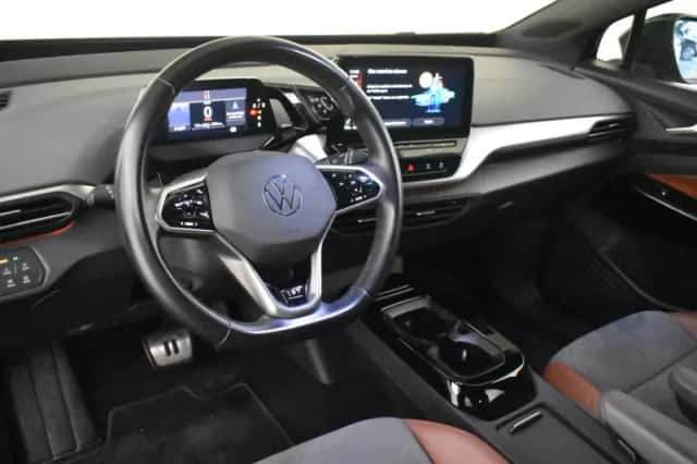 Volkswagen ID.4 (2021) thumbnail 5