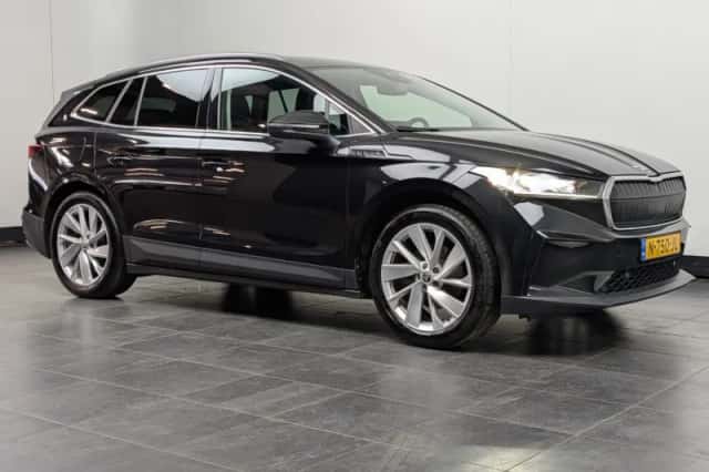 Škoda Enyaq (2021) thumbnail 4