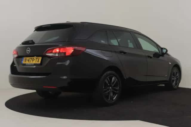 Opel Astra Sports Tourer (2022) thumbnail 2