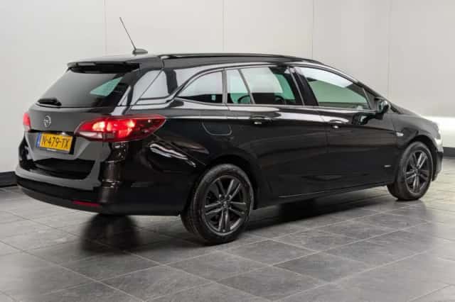 Opel Astra Sports Tourer (2022) thumbnail 2