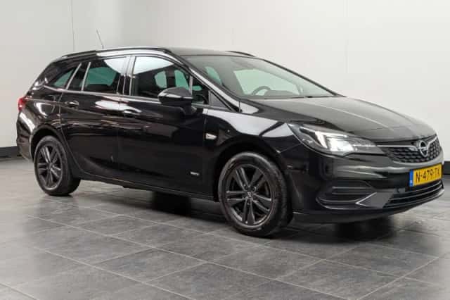 Opel Astra Sports Tourer (2022) thumbnail 3