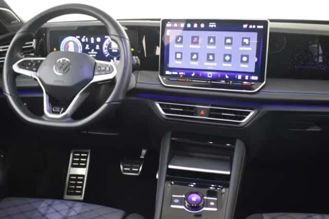 Volkswagen Tiguan (2024) thumbnail 5