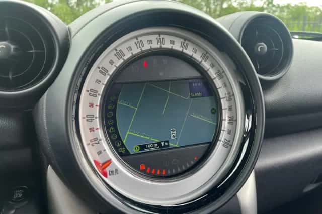 MINI Paceman (2013) thumbnail 6