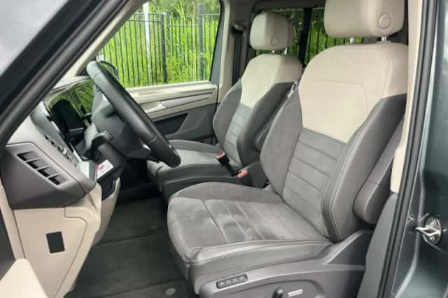 Volkswagen California (2025) thumbnail 2