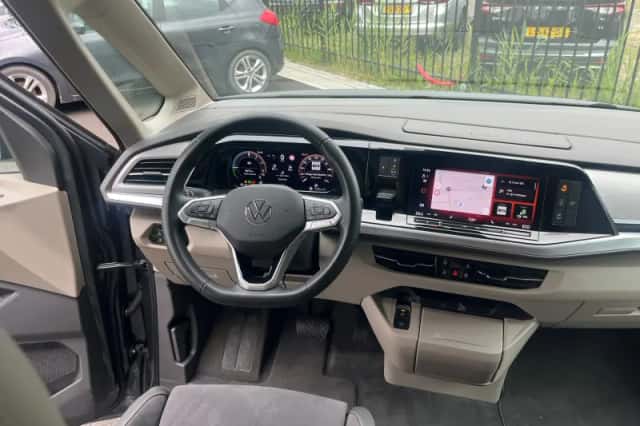 Volkswagen California (2025) thumbnail 3