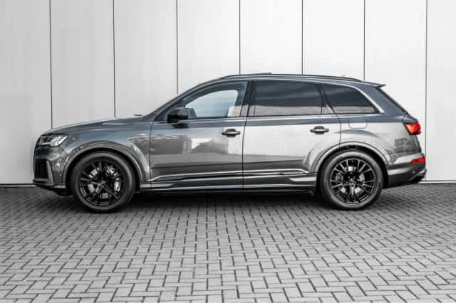 Audi Q7 (2020) thumbnail 5