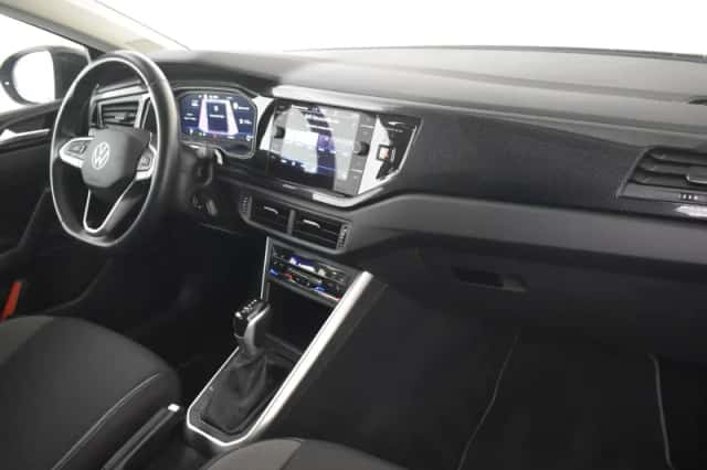 Volkswagen Taigo (2023) thumbnail 6
