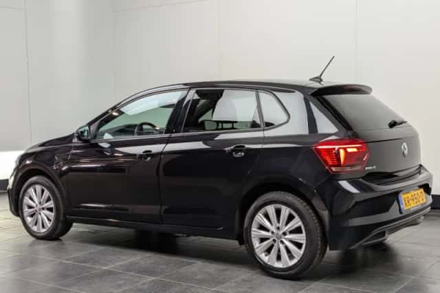 Volkswagen Polo (2019) thumbnail 2
