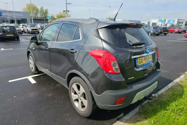 Opel Mokka (2015) thumbnail 5