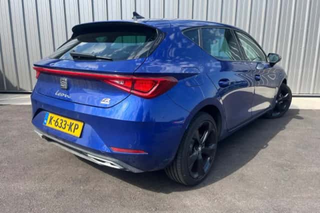 SEAT Leon (2020) thumbnail 2