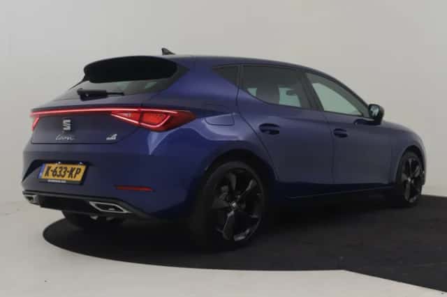SEAT Leon (2020) thumbnail 2