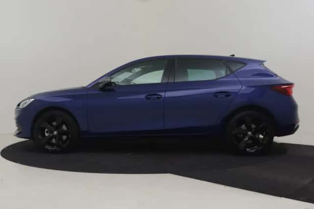 SEAT Leon (2020) thumbnail 3