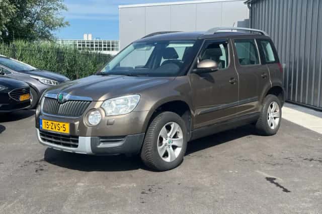 Škoda Yeti (2013) thumbnail 1