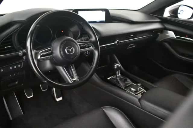Mazda 3 (2022) thumbnail 4