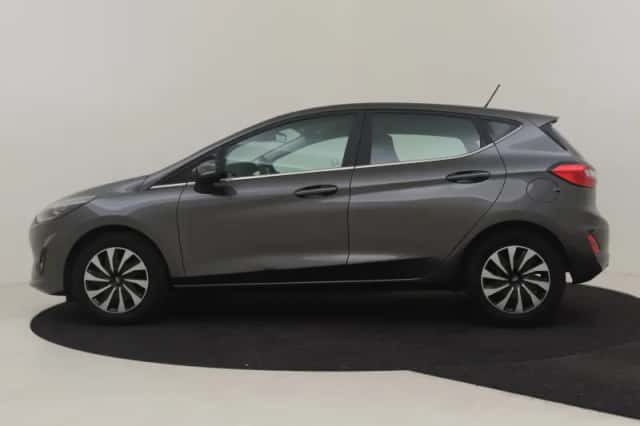 Ford Fiesta (2023) thumbnail 3