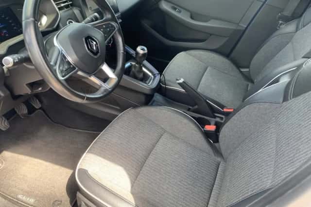 Renault Clio (2020) thumbnail 4