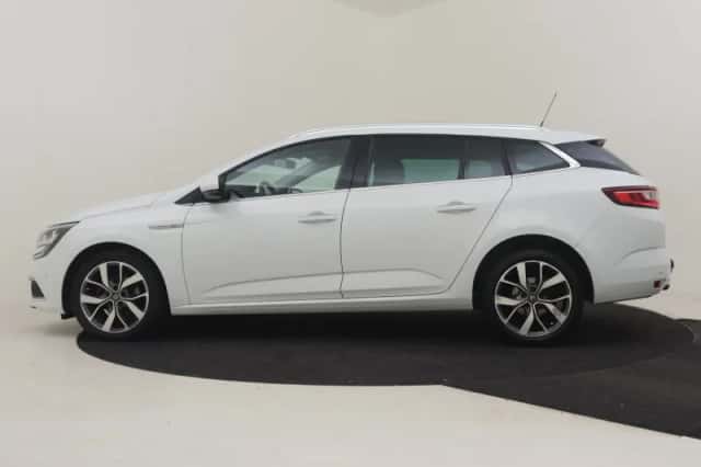 Renault Mégane (2017) thumbnail 3