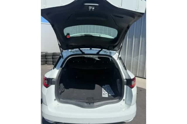 Renault Mégane (2017) thumbnail 4
