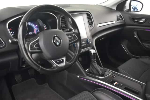 Renault Mégane (2017) thumbnail 4