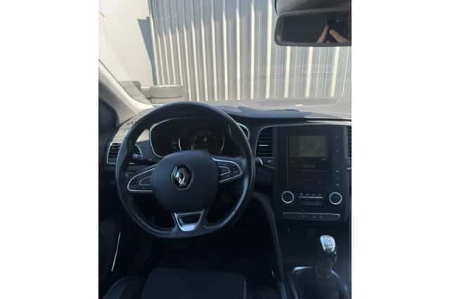 Renault Mégane (2017) thumbnail 6