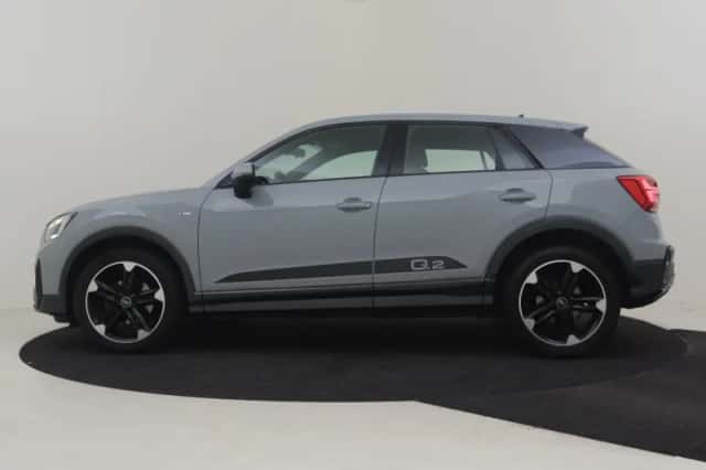 Audi Q2 (2021) thumbnail 3