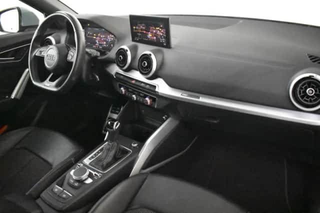 Audi Q2 (2021) thumbnail 6