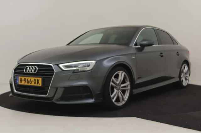 Audi A3 (2017) thumbnail 1