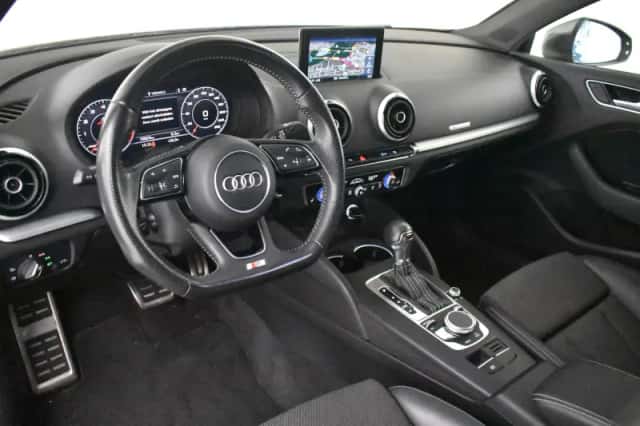 Audi A3 (2017) thumbnail 4