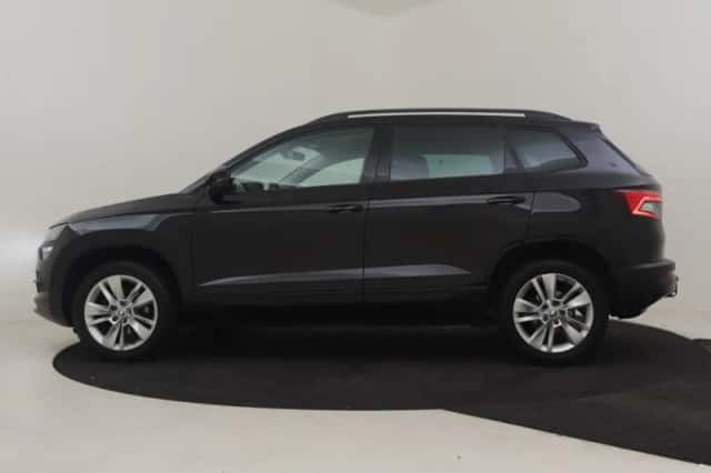 Škoda Karoq (2022) thumbnail 3