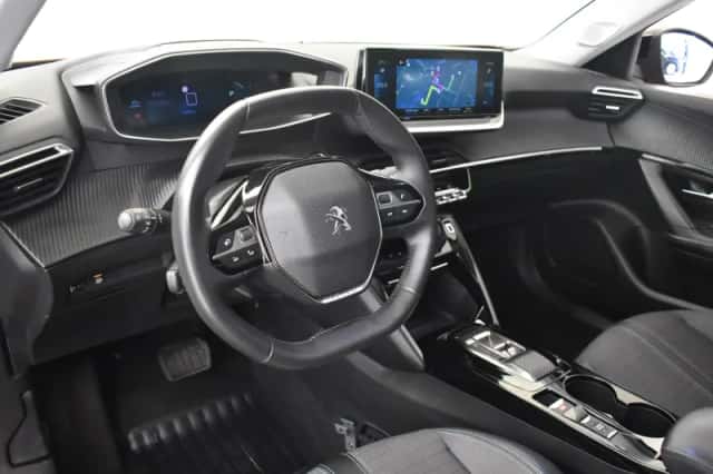 Peugeot e-2008 (2022) thumbnail 4