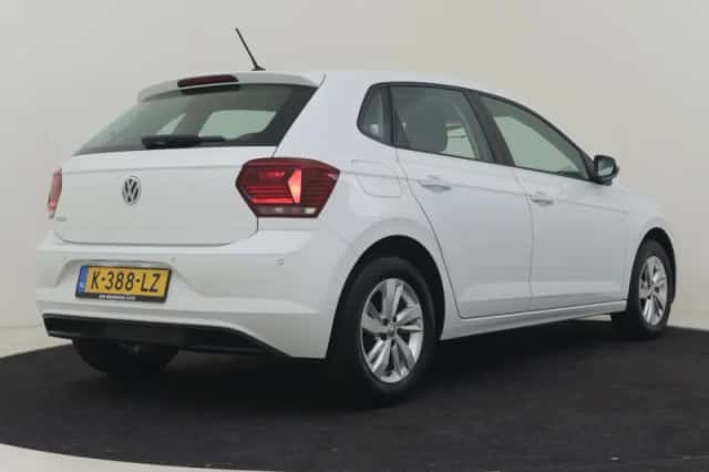 Volkswagen Polo (2020) thumbnail 2