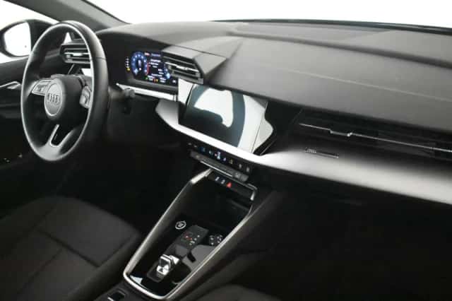 Audi A3 (2022) thumbnail 6