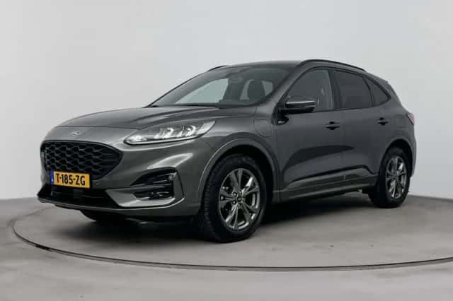 Ford Kuga (2023) thumbnail 1
